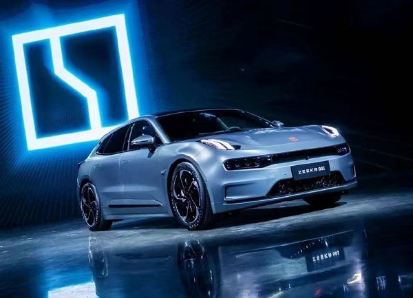 ຈາກ CES Debut ກັບ Desert Victory: Zeekr ເອົາຕາເວັນອອກກາງໂດຍພະຍຸ